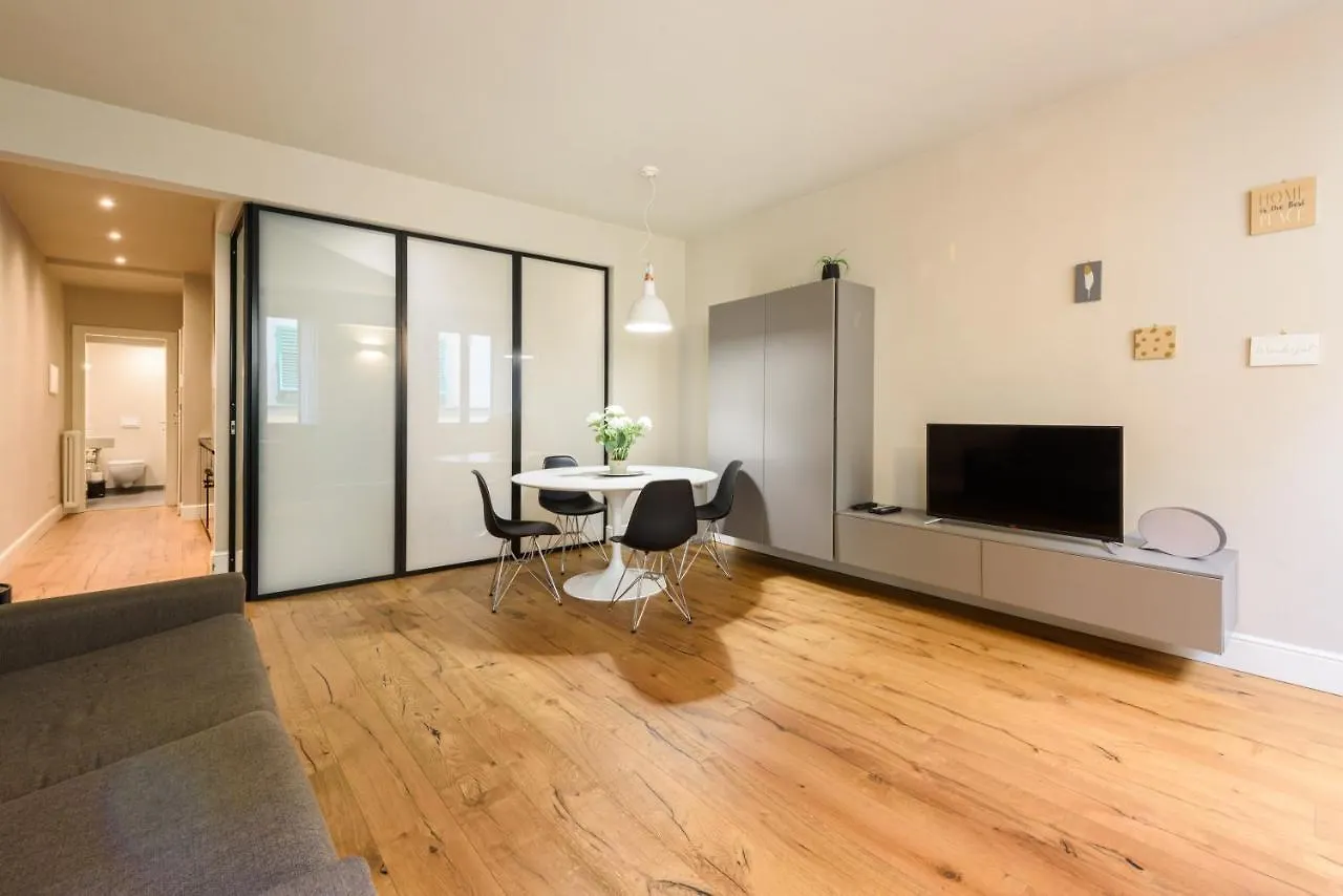 Apartament Dimora Santa Croce By Mmega Florencja Włochy